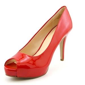 Buy 1 get 1 free! ☀️| Red Nine West Pumps